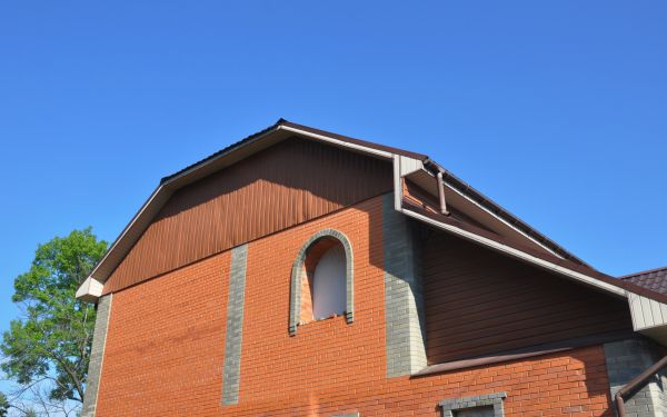 Brick Window Installation in Holiday